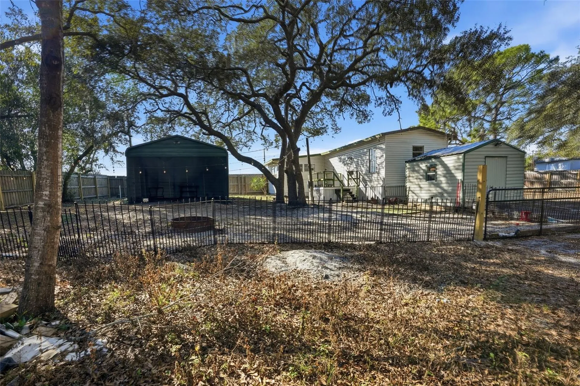 9727 Lake Drive Weeki Wachee FL 34613