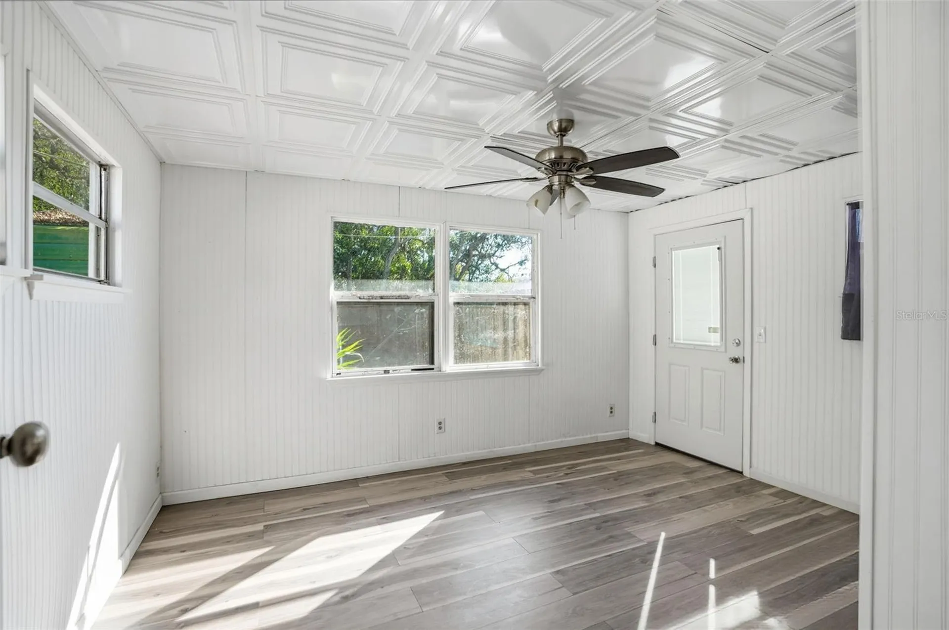 9727 Lake Drive Weeki Wachee FL 34613