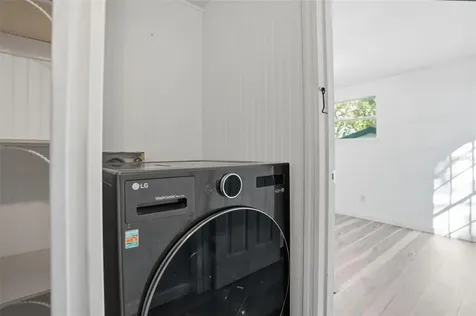 9727 Lake Drive Weeki Wachee FL 34613
