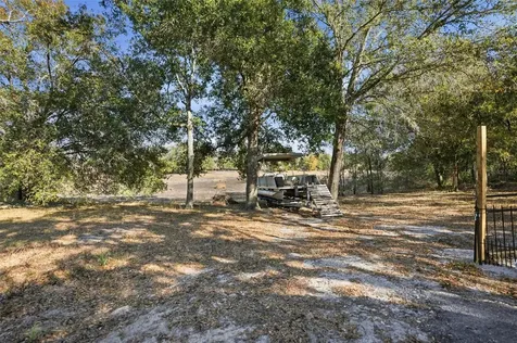 9727 Lake Drive Weeki Wachee FL 34613