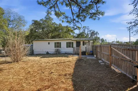9727 Lake Drive Weeki Wachee FL 34613