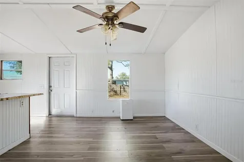 9727 Lake Drive Weeki Wachee FL 34613