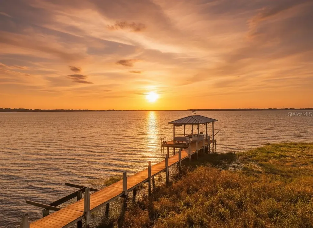 103 S Lakeshore Drive Minneola FL 34715