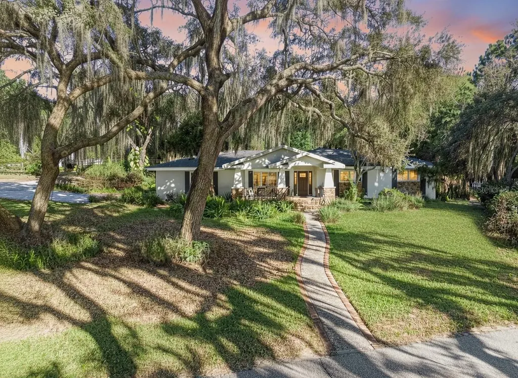 103 S Lakeshore Drive Minneola FL 34715