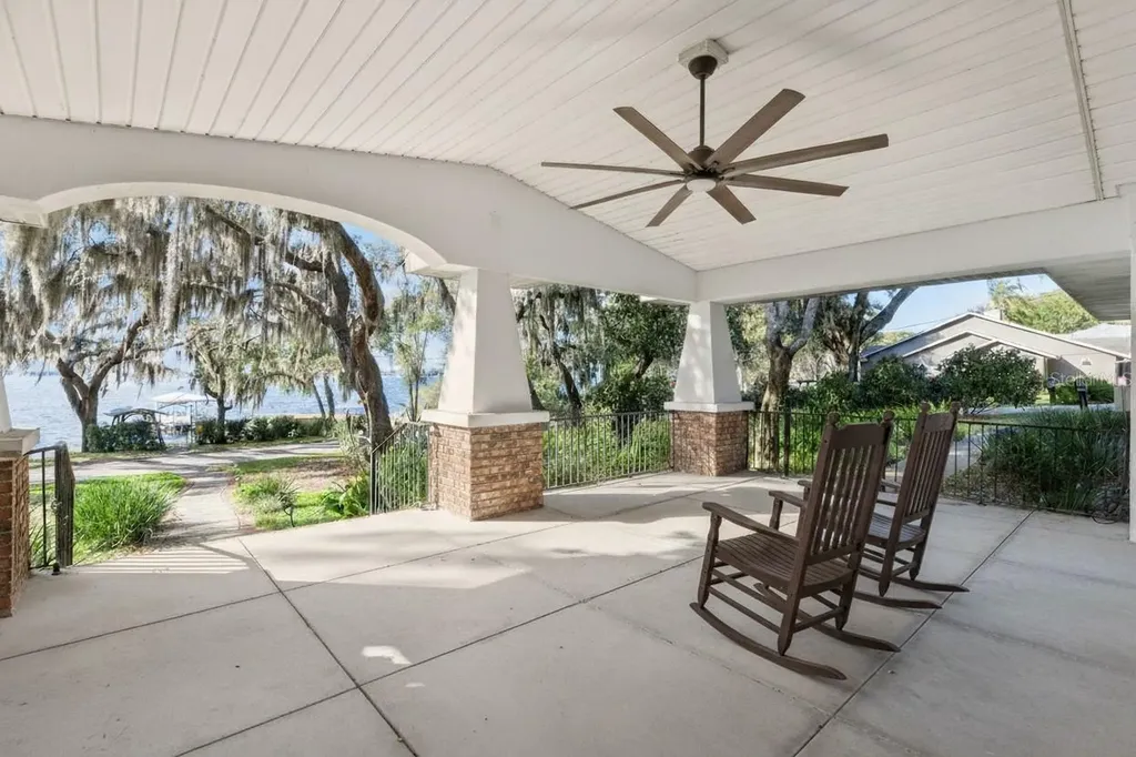 103 S Lakeshore Drive Minneola FL 34715