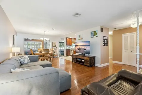 103 S Lakeshore Drive Minneola FL 34715