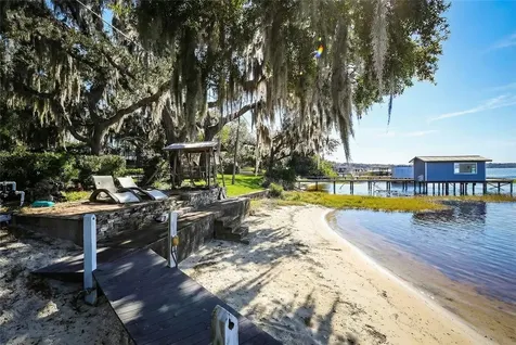 103 S Lakeshore Drive Minneola FL 34715