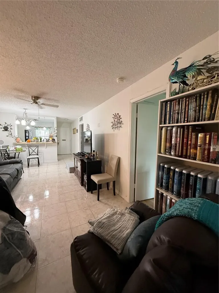 1196 Mission Circle Clearwater FL 33759