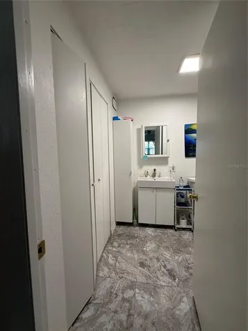 1196 Mission Circle Clearwater FL 33759