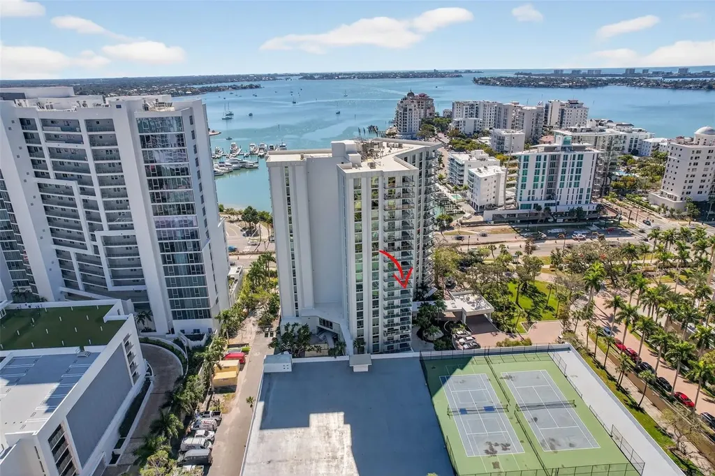 1111 N Gulfstream Avenue Sarasota FL 34236