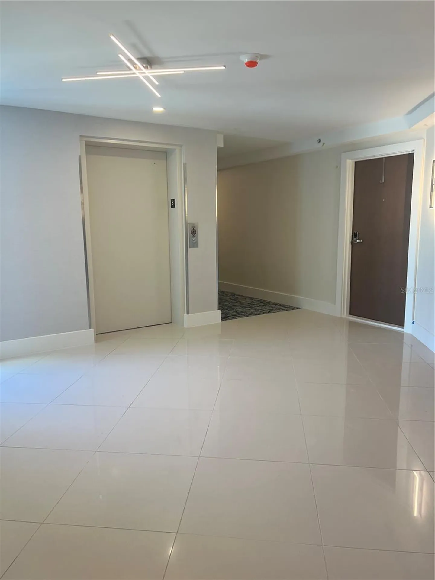 1111 N Gulfstream Avenue Sarasota FL 34236