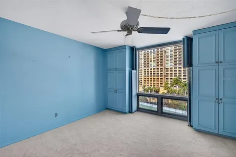 1111 N Gulfstream Avenue Sarasota FL 34236