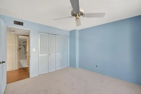 1111 N Gulfstream Avenue Sarasota FL 34236
