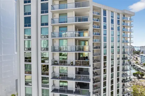 1111 N Gulfstream Avenue Sarasota FL 34236