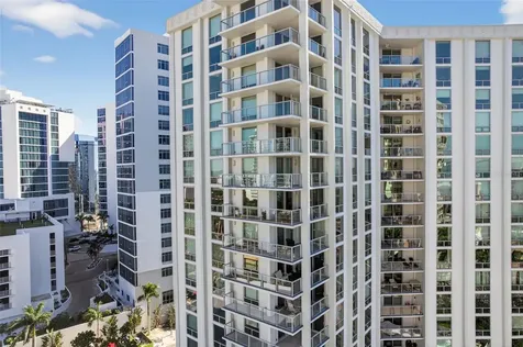 1111 N Gulfstream Avenue Sarasota FL 34236