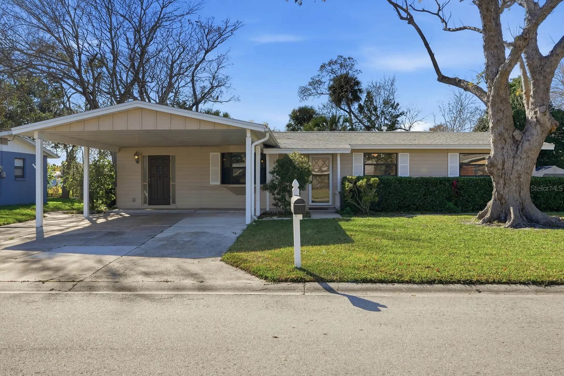 2318 Oriole Lane South Daytona FL 32119