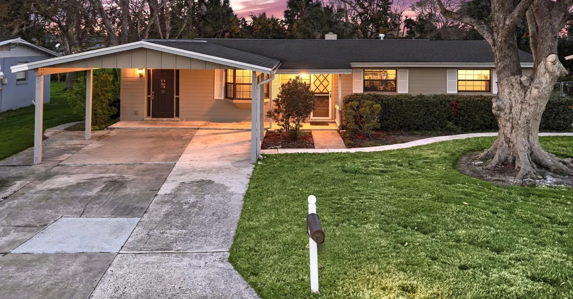2318 Oriole Lane South Daytona FL 32119