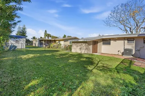 2318 Oriole Lane South Daytona FL 32119