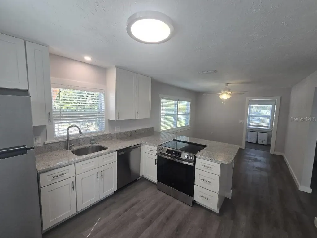 107 29th Street Holmes Beach FL 34217