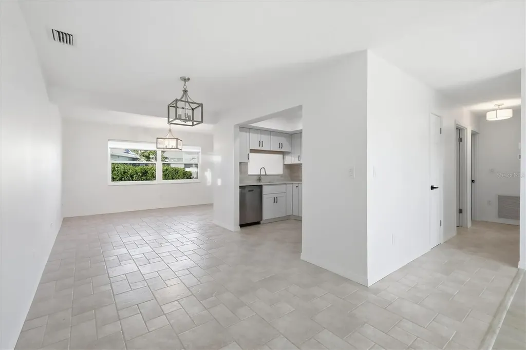 1023 Beach Manor Circle Venice FL 34285