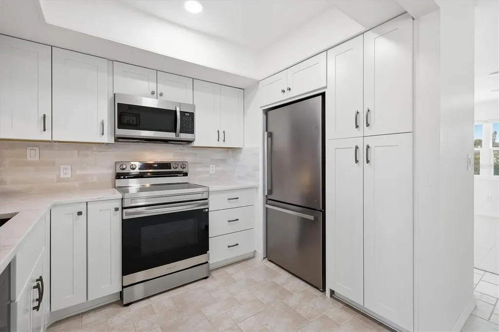 1023 Beach Manor Circle Venice FL 34285