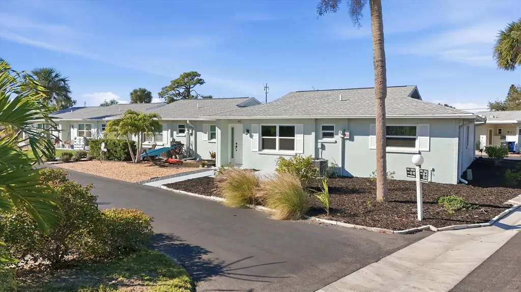 1023 Beach Manor Circle Venice FL 34285