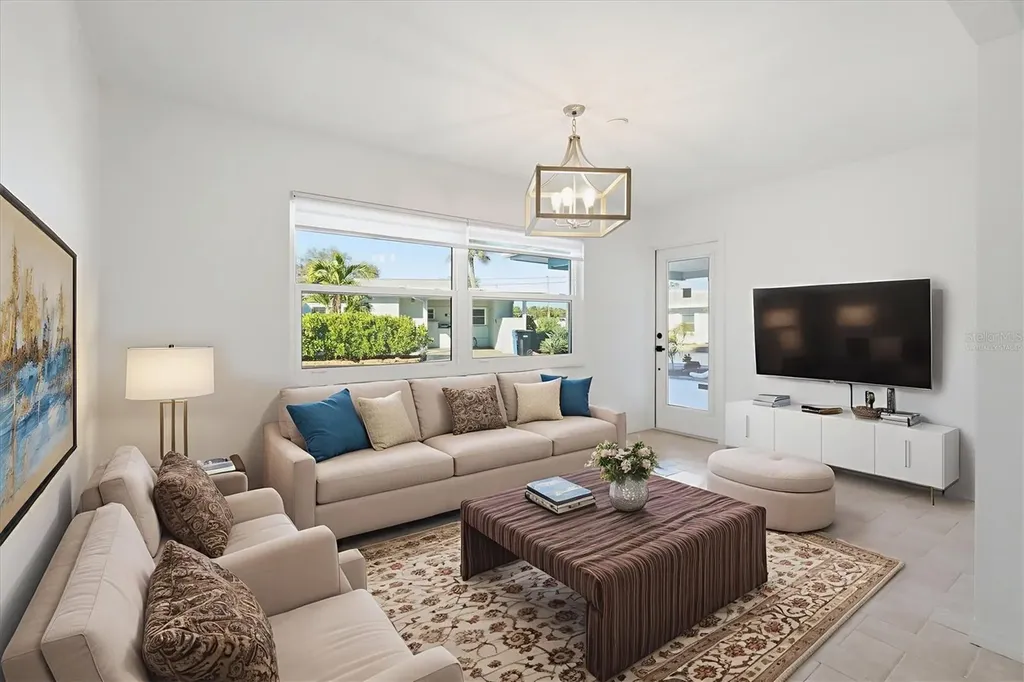 1023 Beach Manor Circle Venice FL 34285
