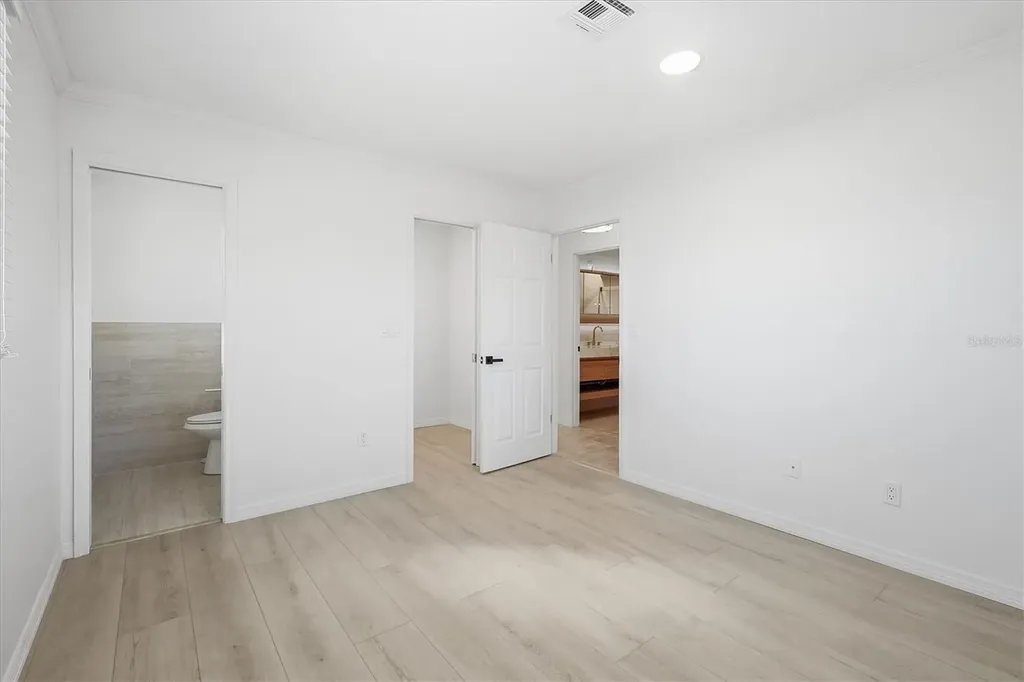 1023 Beach Manor Circle Venice FL 34285