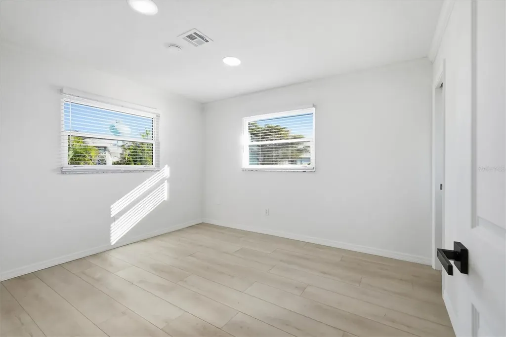 1023 Beach Manor Circle Venice FL 34285