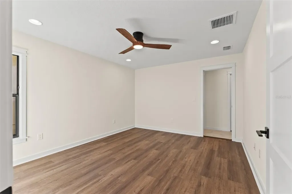 2303 N Jefferson Street Tampa FL 33602