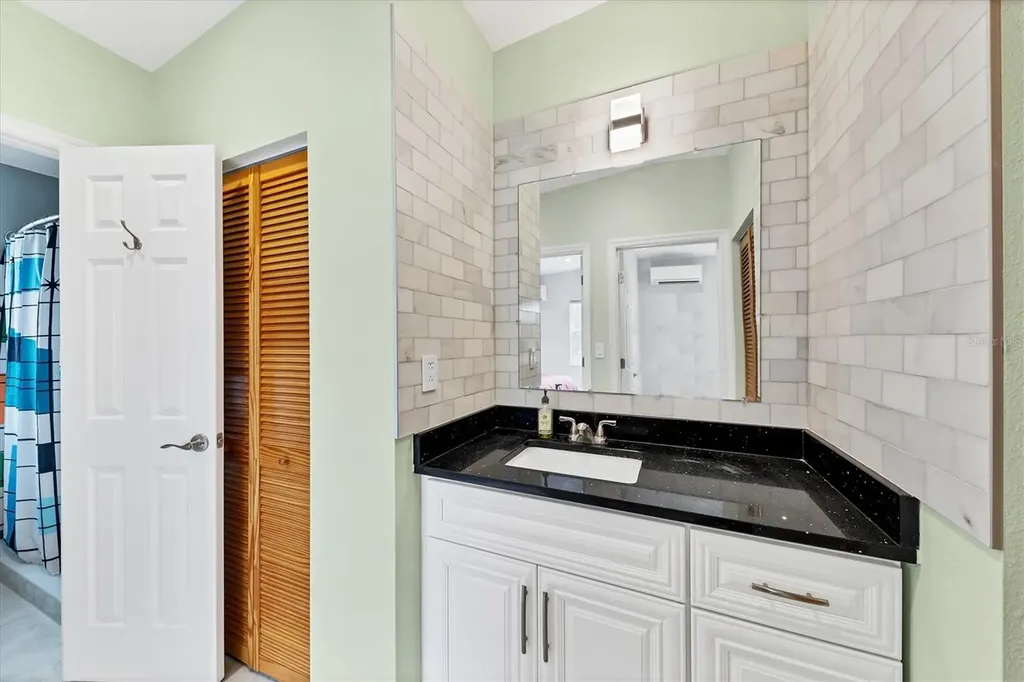 1236 13th Street Sarasota FL 34236