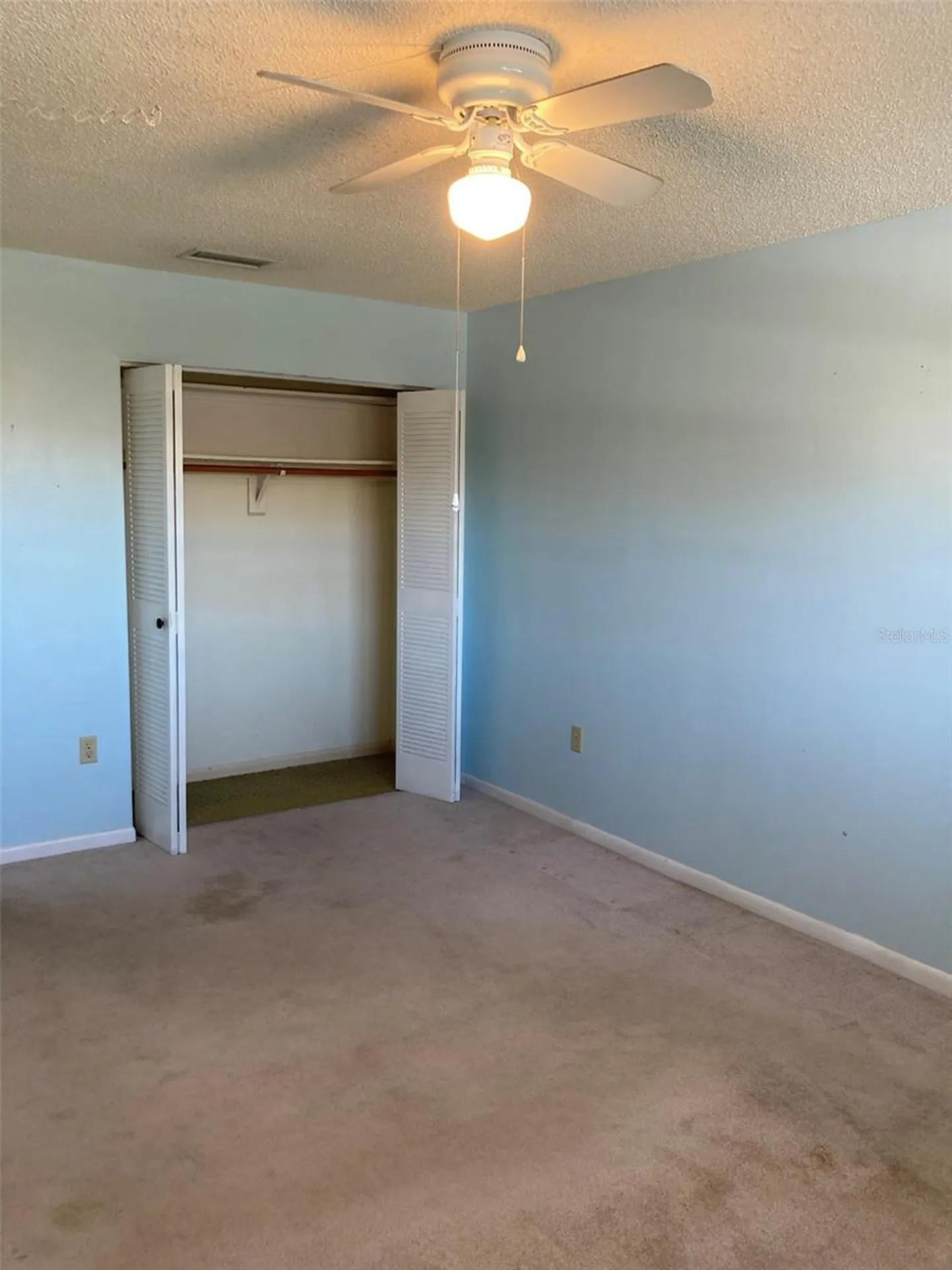5725 80th Street N St Petersburg FL 33709