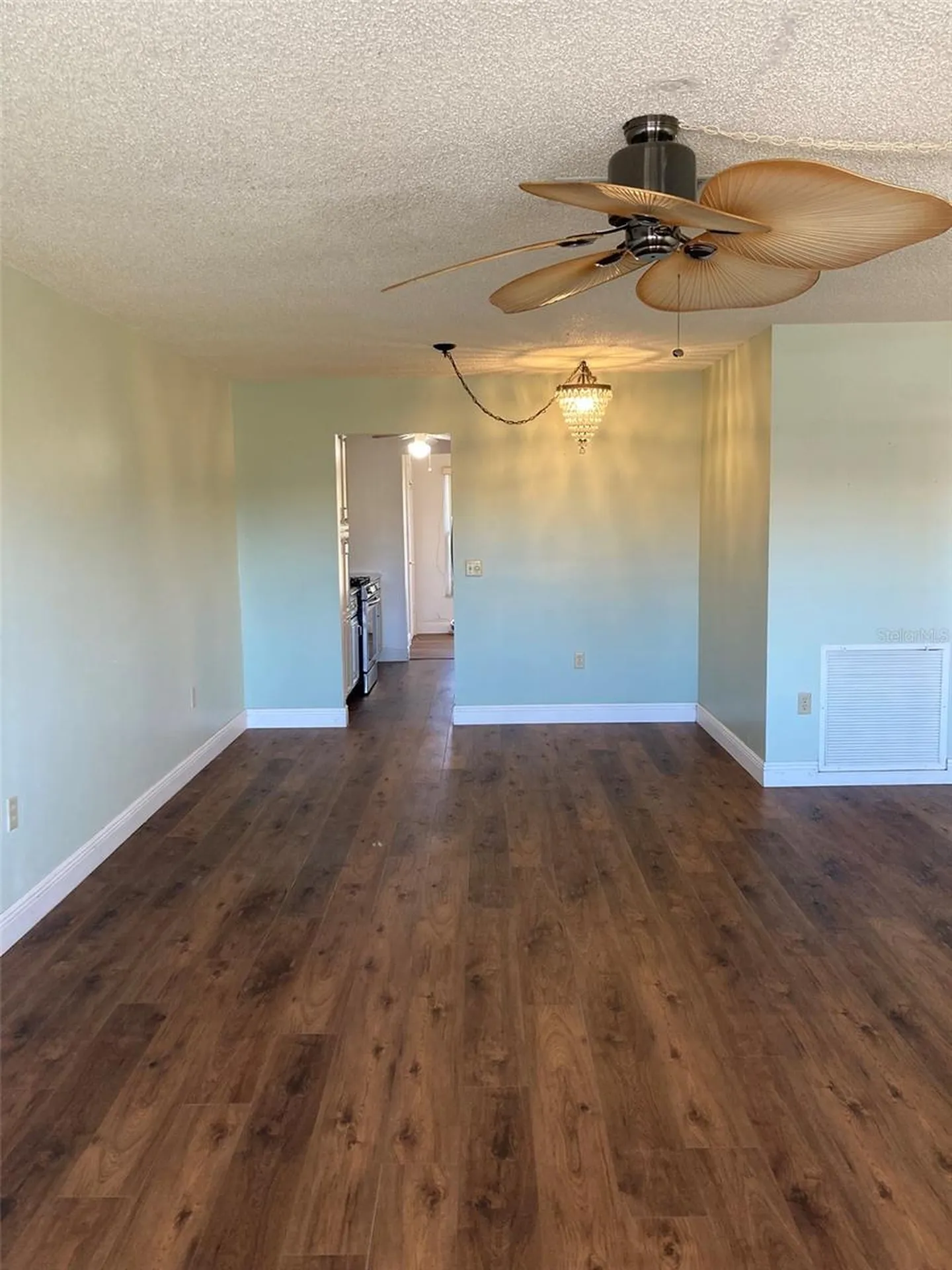 5725 80th Street N St Petersburg FL 33709