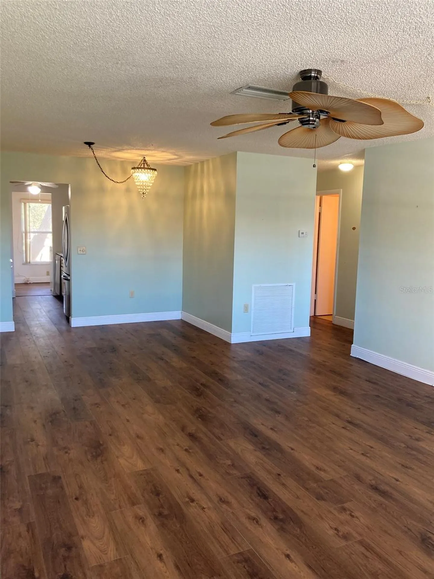 5725 80th Street N St Petersburg FL 33709