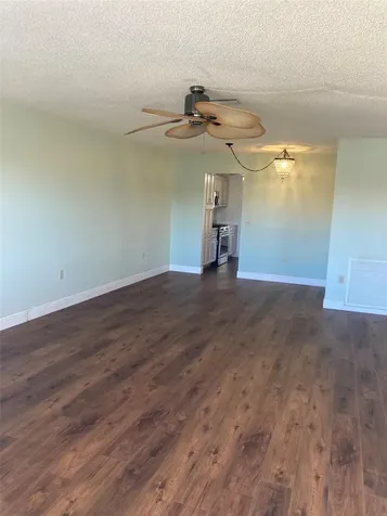 5725 80th Street N St Petersburg FL 33709