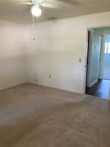 5725 80th Street N St Petersburg FL 33709