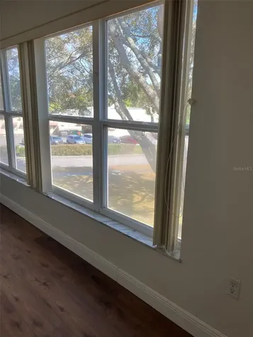 5725 80th Street N St Petersburg FL 33709