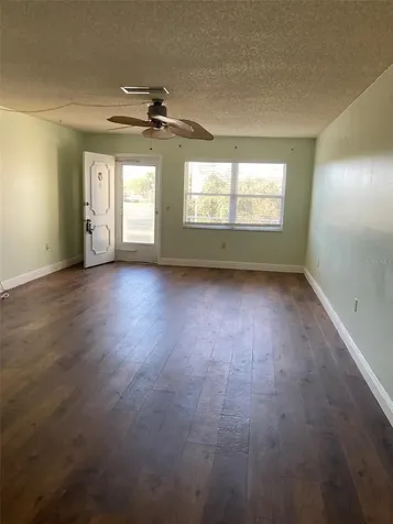 5725 80th Street N St Petersburg FL 33709