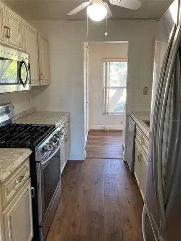 5725 80th Street N St Petersburg FL 33709