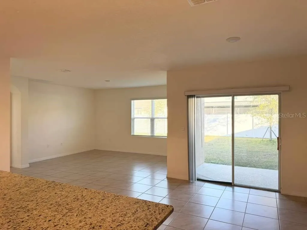 6833 Cranes Roost Road Harmony FL 34773