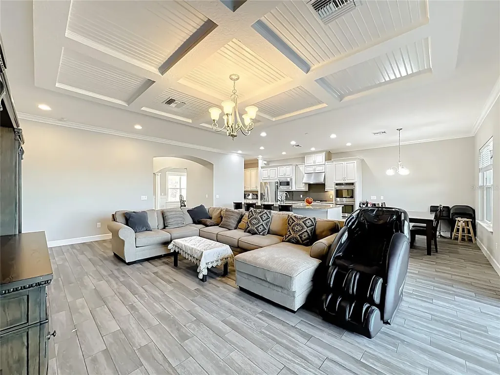 6006 Anise Drive Sarasota FL 34238
