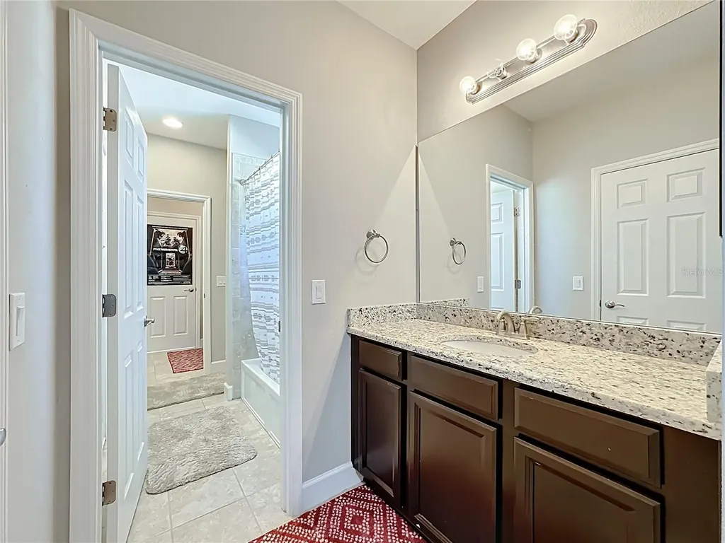 6006 Anise Drive Sarasota FL 34238