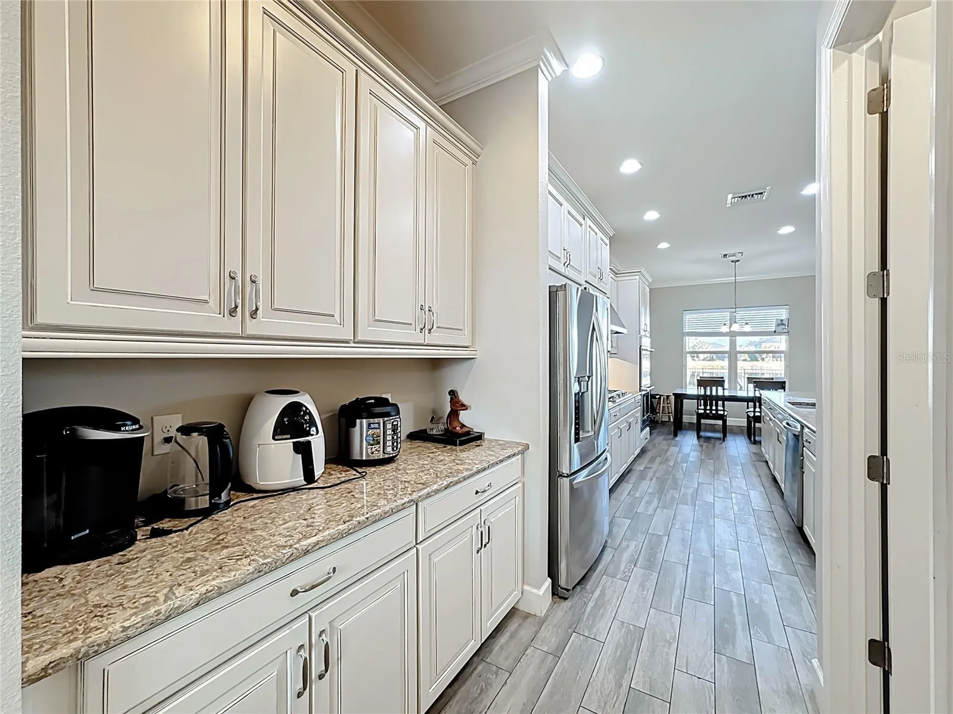 6006 Anise Drive Sarasota FL 34238