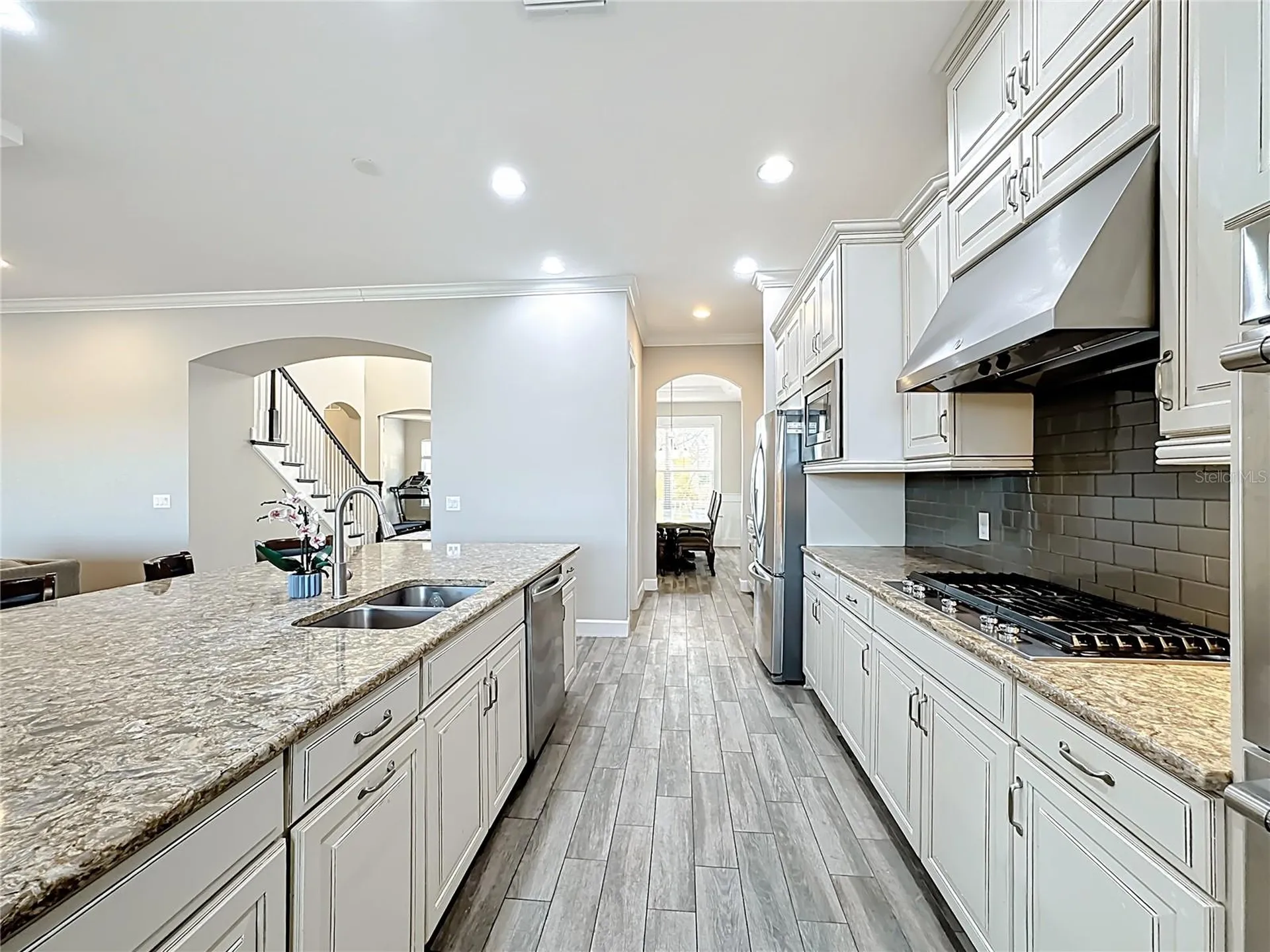 6006 Anise Drive Sarasota FL 34238