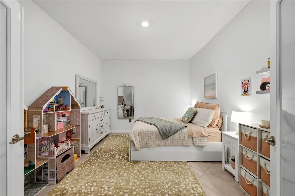 2611 Avolet Court Bradenton FL 34211