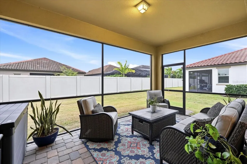 2611 Avolet Court Bradenton FL 34211