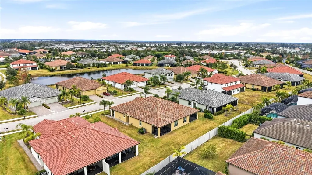 2611 Avolet Court Bradenton FL 34211
