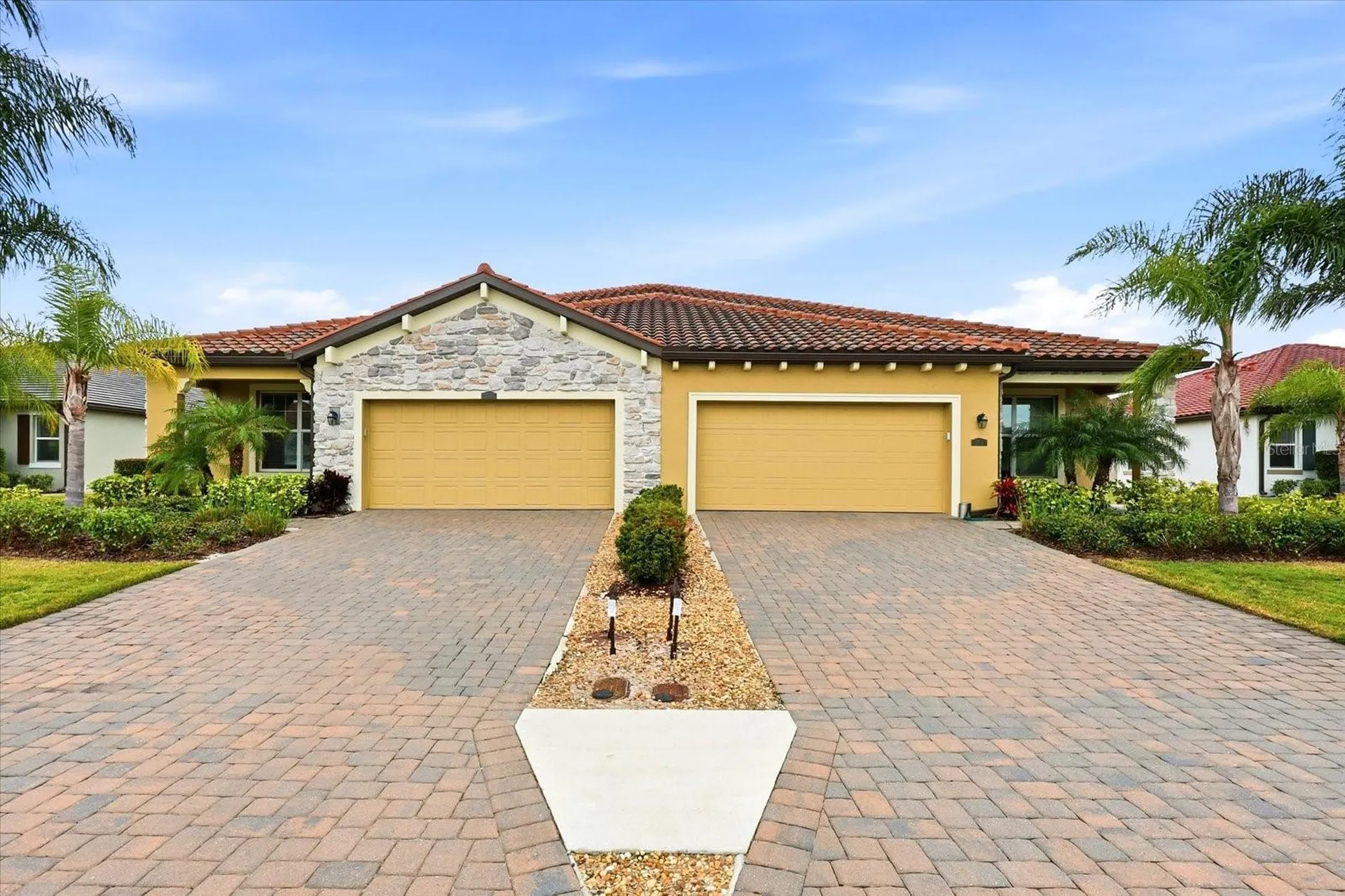 2611 Avolet Court Bradenton FL 34211