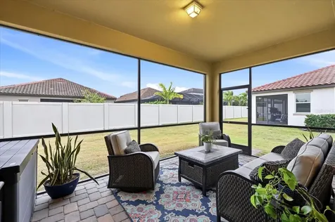 2611 Avolet Court Bradenton FL 34211