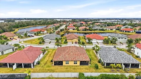 2611 Avolet Court Bradenton FL 34211